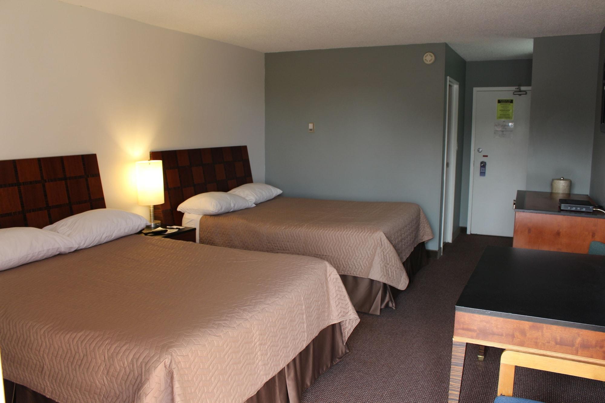 Travelodge By Wyndham Swift Current Dış mekan fotoğraf