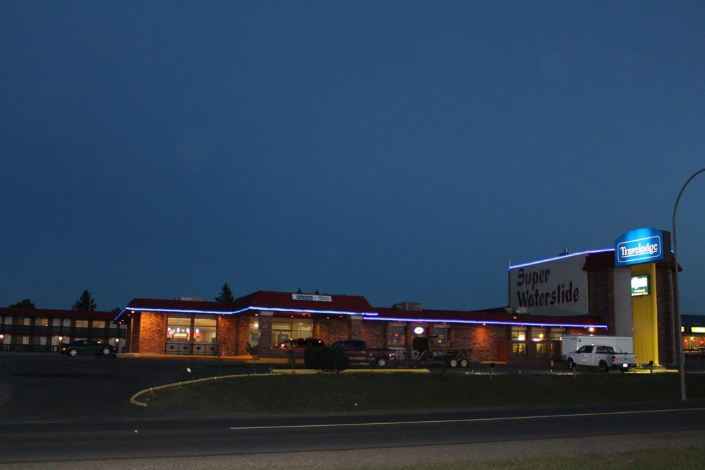 Travelodge By Wyndham Swift Current Dış mekan fotoğraf
