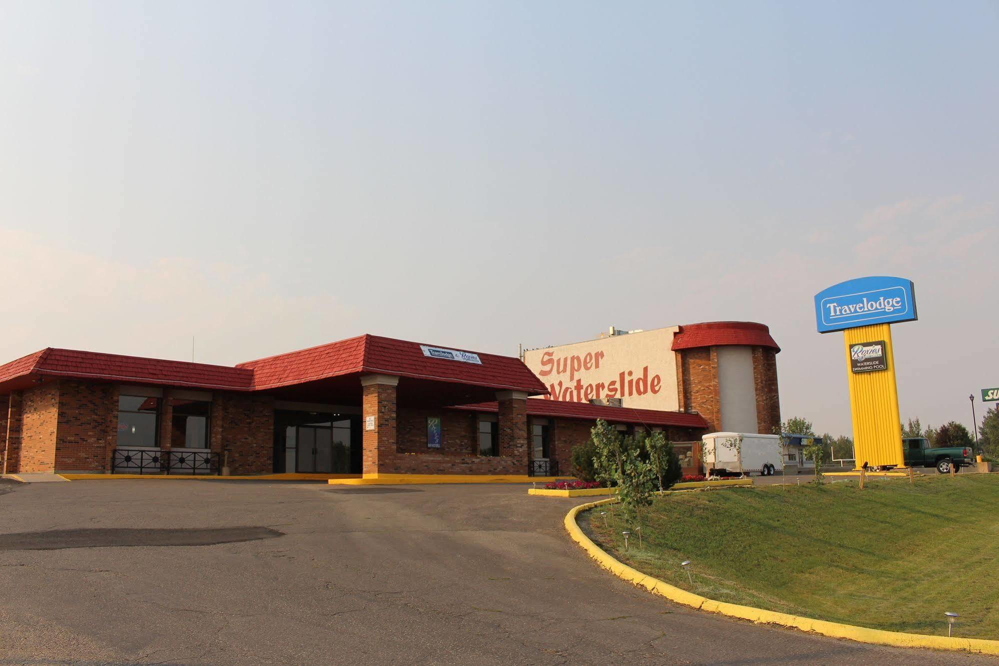 Travelodge By Wyndham Swift Current Dış mekan fotoğraf
